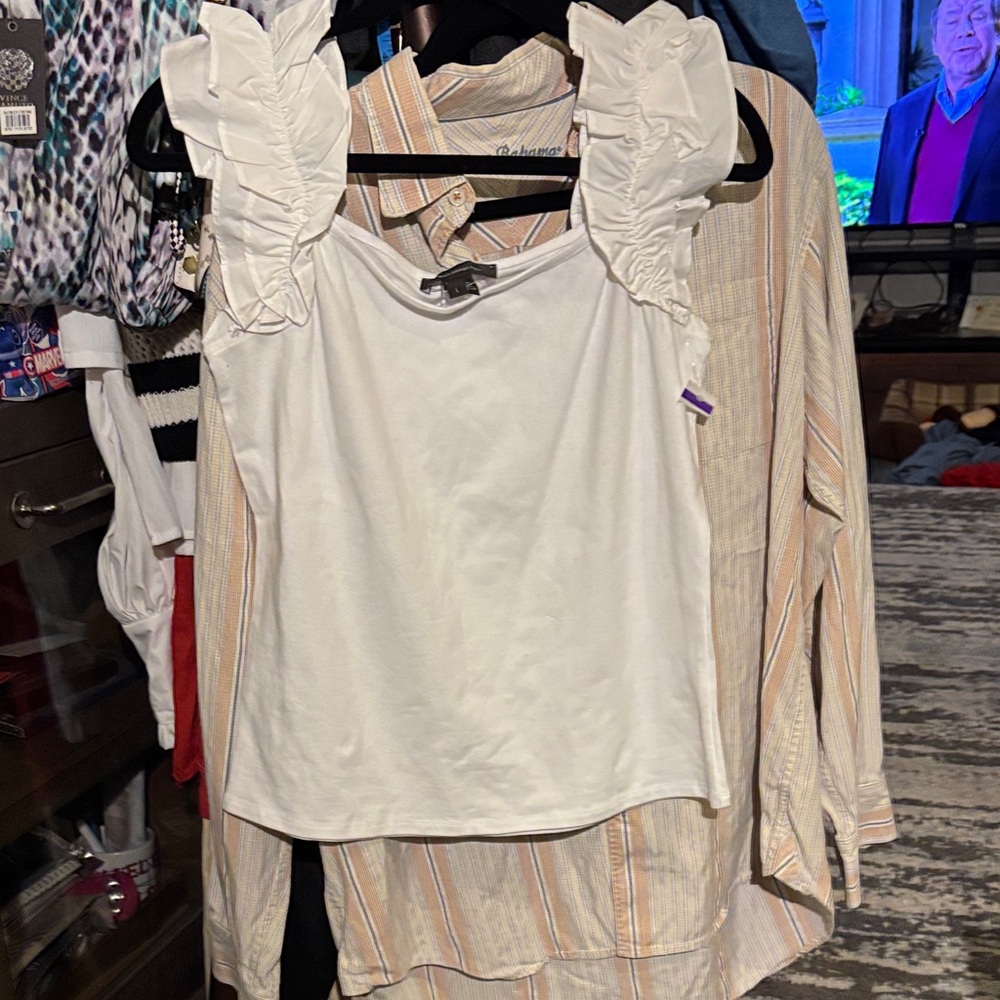 Halogen White Ruffled Tank Top - Picture 1 of 6